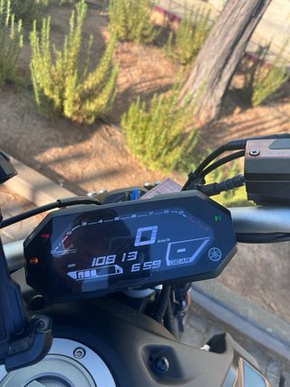 Yamaha MT-07 limitada A2 -Full black