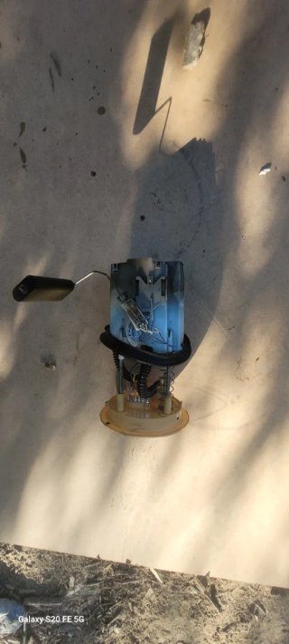 Bomba de combustible VW Golf 5