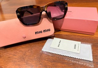 Gafas de sol Miu Miu Tortoise