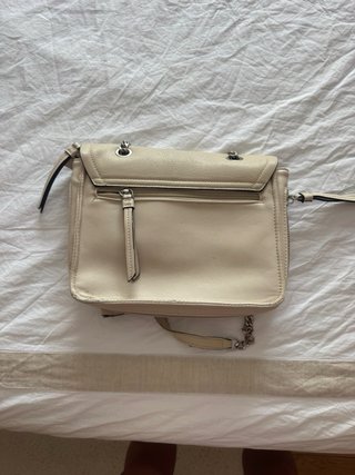 Bolso Parfois Beige Cadena
