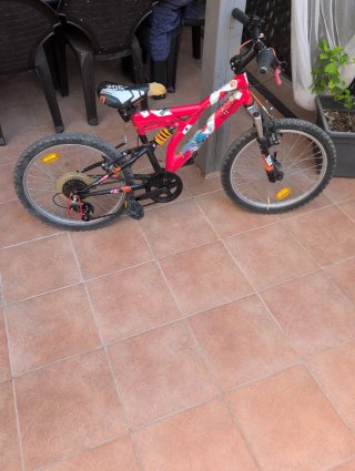 Bicicleta infantil B'Twin 20 (20 pulgadas)