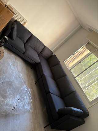 Sofá modular gris de tela