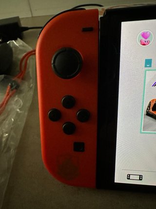 Nintendo Switch OLED Edizione Pokémon con garanzia 1 anno