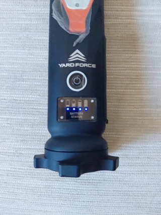 Arrancador de coches y motos Yard Force