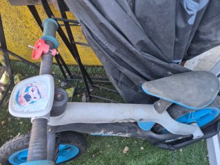 Regalo Patinete 3 Ruedas y bicicleta entrenamiento