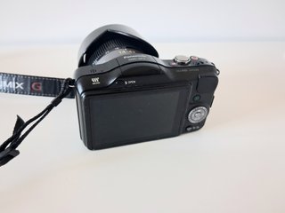 Panasonic Lumix GF3 + Objetivo Kit