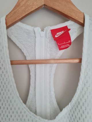 Mono corto deportivo Nike blanco Talla S