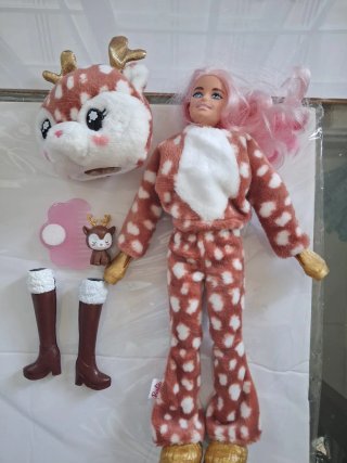Lote 4 Muñecas Barbie cutie reveal + Accesorios