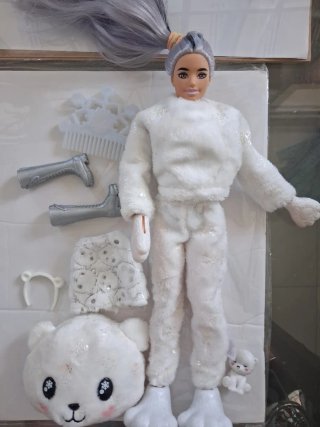 Lote 4 Muñecas Barbie cutie reveal + Accesorios