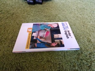 Libro inglés Pre-Intermediate 3