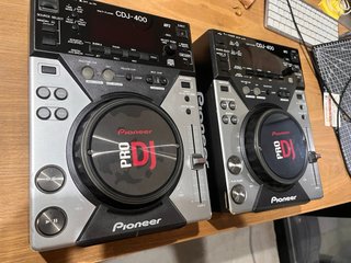 Pareja de Pionner CDJ-400 Reproductor DJ