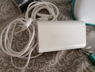 Cricut Joy casi nueva