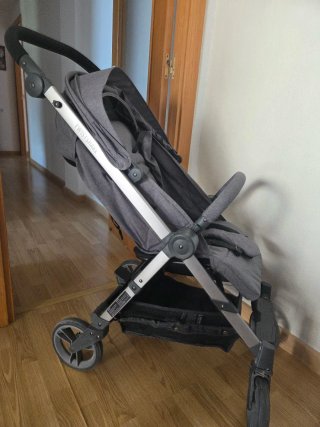 Silla de paseo Twistshake gris