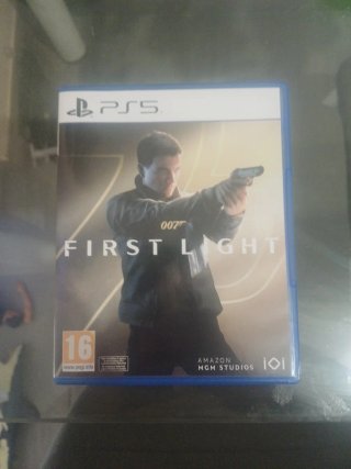 Juego PS5 007 First Light