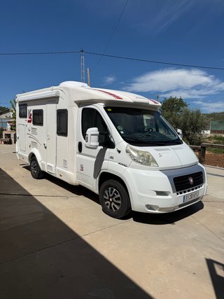 Autocaravana compacta