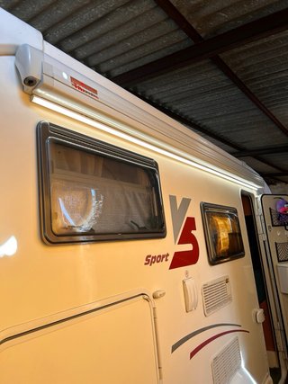 Autocaravana compacta
