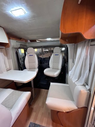 Autocaravana compacta