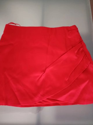 Minifalda Zara Roja Talla S