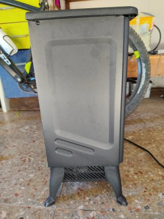 Chimenea eléctrica negra