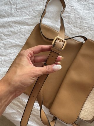 Bolso Parfois bordado loro y zonas transparentes