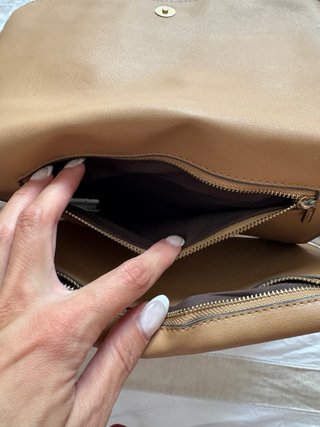 Bolso Parfois bordado loro y zonas transparentes