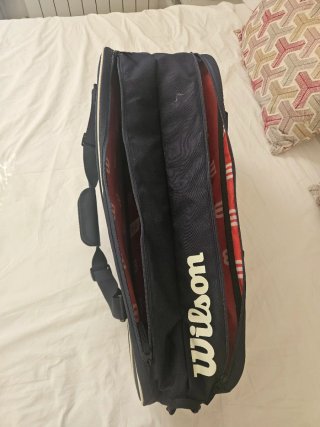 Raquetero Wilson Negro/Rojo Nuevo