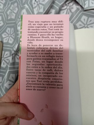 La pequeña cafetería de los nuevos comienzos