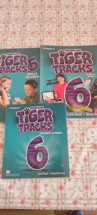 Inglés 6° Primaria TIGER TRACKCS