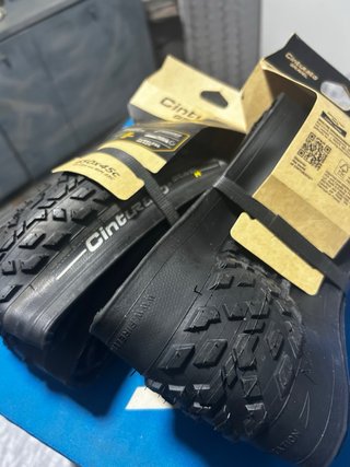 Neumáticos Gravel Continental 650x45c