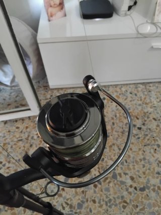2 Carretes de pesca FDB6035B