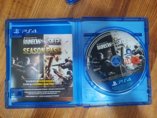 Pack PS4: Fallout 76, R6 Siege y Black Ops 4