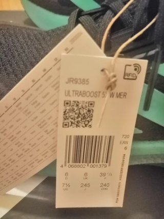 Zapatilla Adidas Ultraboost 5 Mercedes AMG