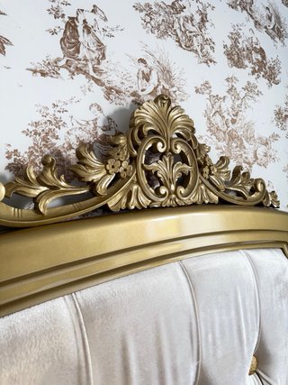 Cama Royal 150cm Beige/Dorado