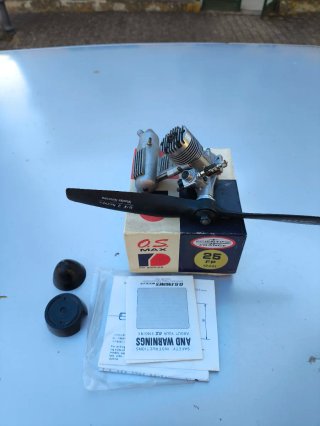 Motore O.S. MAX 25 FP per Aeromodellismo vintage