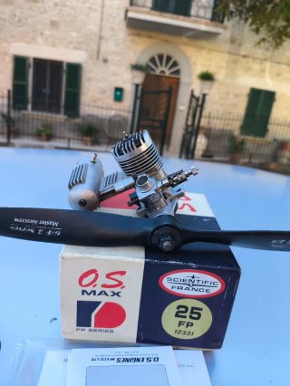 Motore O.S. MAX 25 FP per Aeromodellismo vintage