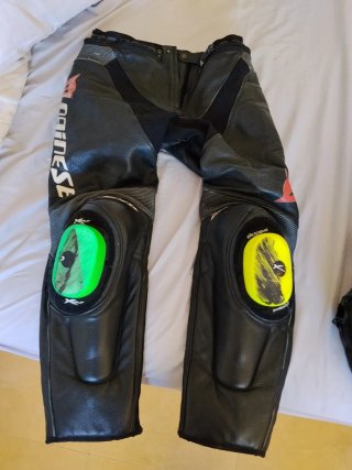 Mono Dainese Laguna Seca Talla 50