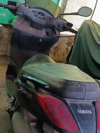 Moto Scooter Negra y Gris..645156692