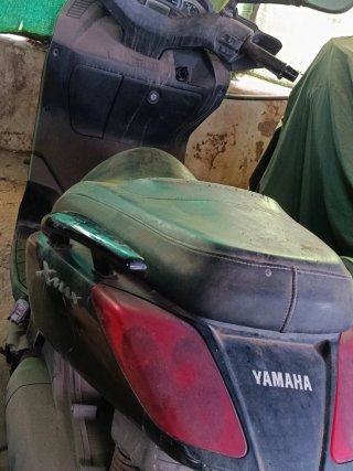 Moto Scooter Negra y Gris..645156692