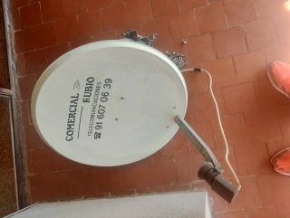 Antena Parabólica Rubio con Soporte
