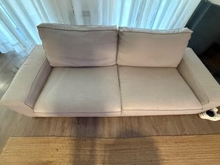 Dos sofás de 3 plazas Ikea Kivik gris
