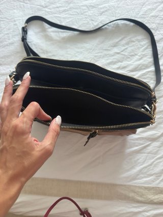 Bolso Parfois Caqui con Múltiples Bolsillos