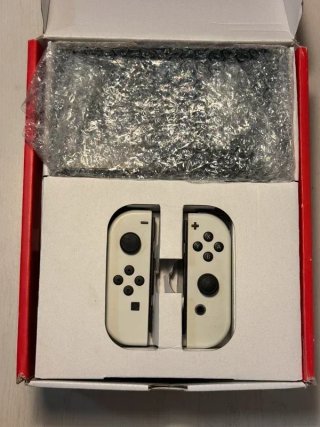 Nintendo Switch OLED Bianca Completa