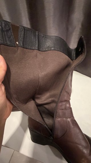 Botas de couro castanhas