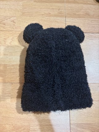 Gorro Negro Borreguito Orejas