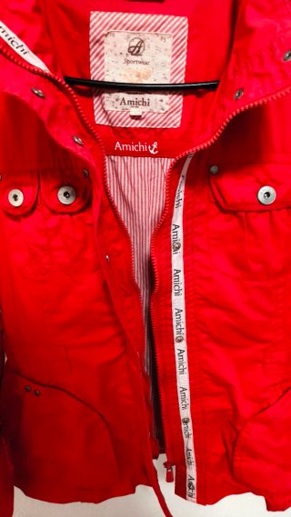 Chaqueta Amichi estilo militar roja
