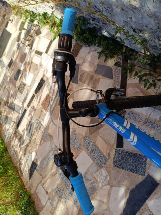 Bicicleta B-Twin 20 Azul