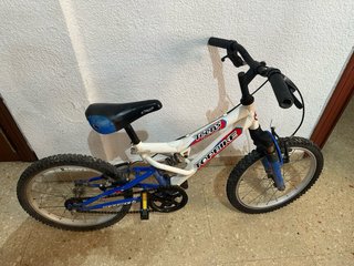 Bicicleta niño rodado 16 doble suspensión