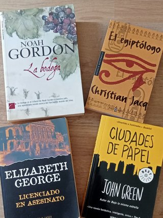 LA BODEGA, EL EGIPTOLOGO, CIUDADES DE PAPEL....
