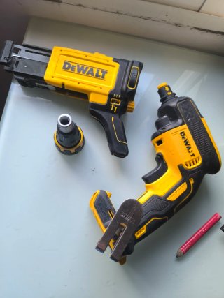 Taladro Emplacador Dewalt