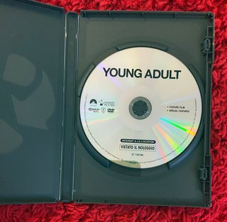 DVD Young Adult con Charlize Theron